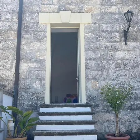 La Corte Di Zia Lucia - Vicino Ospedale Panico Appartement *